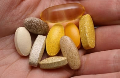 http://www.sparkpeople.com/news/genericpictures/BigPictures/vitamins_supplement.jpg