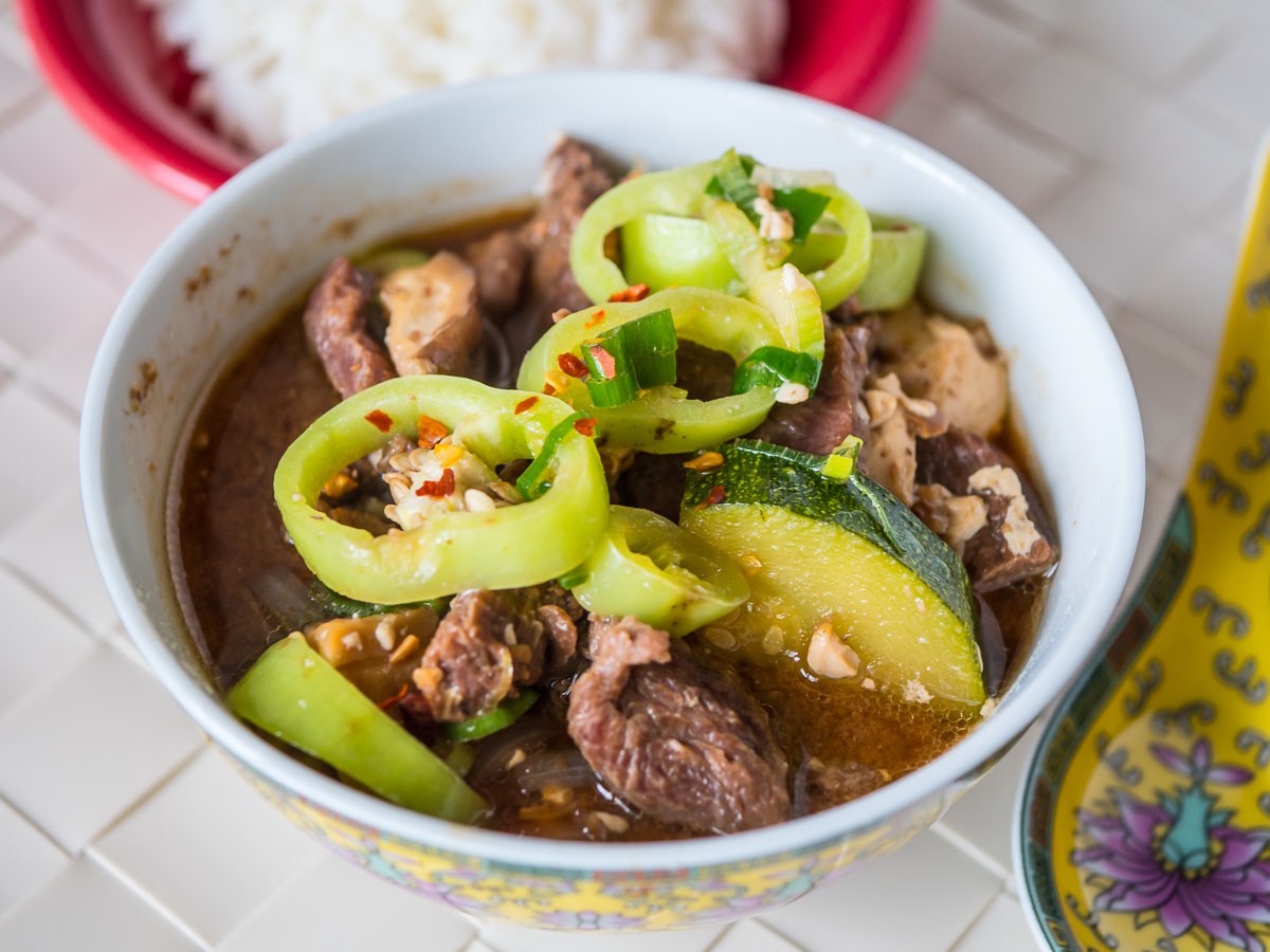 https://www.sparkpeople.com/blog_photos/___DadCooksDinner-Korean-Beef-Stew-Doenjang-Jjigae-1010964.jpg